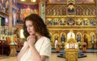Можно ли беременной крестить ребенка